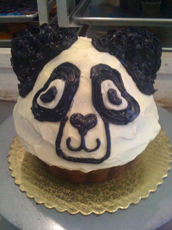 Giant Panda Cupcake